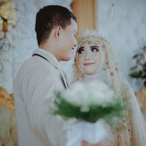 Indah Puspitasari profile icon