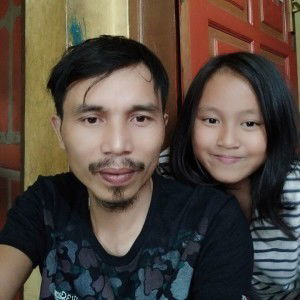 dini setiawati profile icon