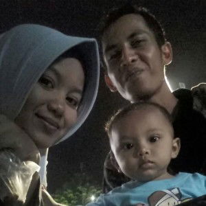 LieNa LuTfie Ana profile icon