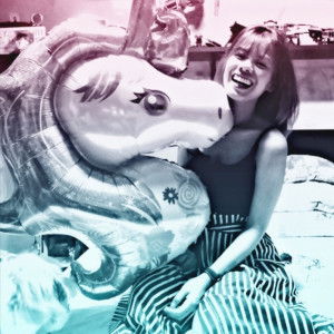 Tan Yining profile icon