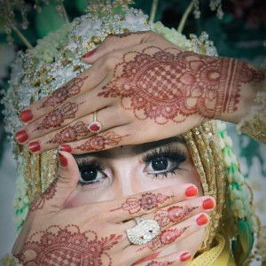 Nur Laily Oktaviani profile icon