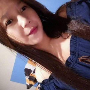 Ziezach Adhiie Selpiana profile icon