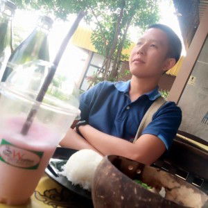 Breez Rujipas profile icon