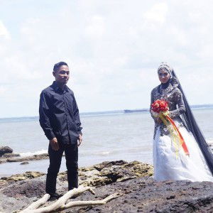 Yheni Ariyanti profile icon