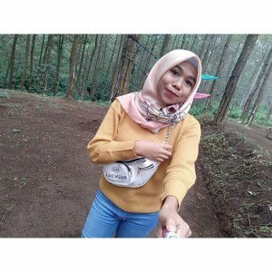 TitiRizall profile icon