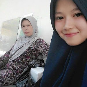 Rika Komalasari profile icon