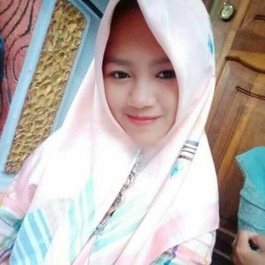 Farah Zahratul profile icon