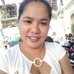 Almie A. de Vera profile icon