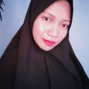Ria Rahmi Umasangadji profile icon