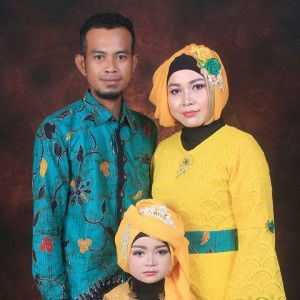 Dwi Sari profile icon