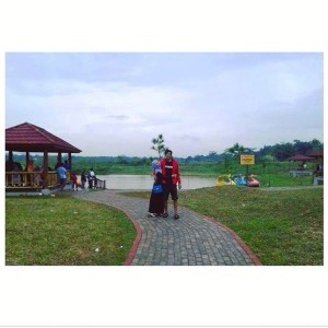Leen Erlina R profile icon