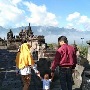 Evi Purwaningsih profile icon