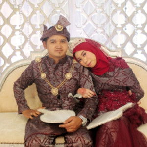 amy azhari profile icon