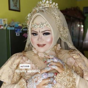 Khiki Rizki Oktaviani profile icon