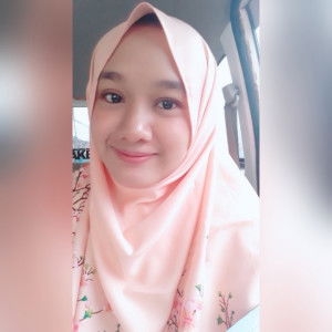 nina triana profile icon