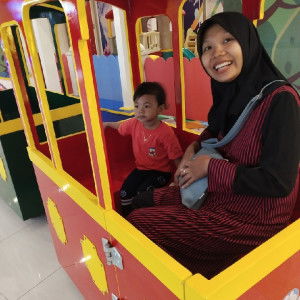 ema kusumawati profile icon