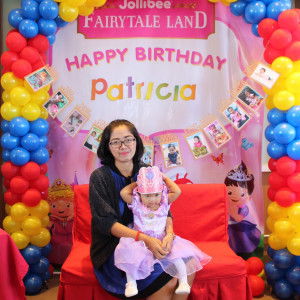 Madeleine Alinsunurin profile icon