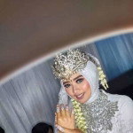 Dhee Anty Noerhayatii profile icon
