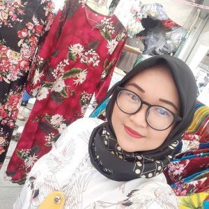 Siti Rahmayanti profile icon