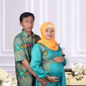 Fitrie Isna profile icon