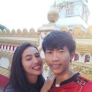 Beem Piyatida profile icon