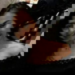 Thata Oktavia profile icon