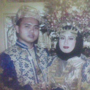 Dewi Herlina profile icon