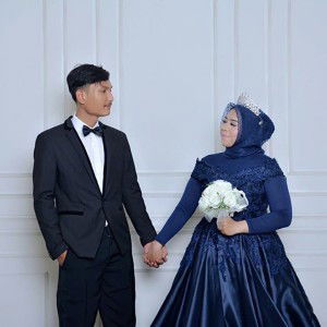 Umi Nur Nugrahayu profile icon