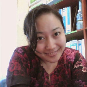 Esther Jumat profile icon