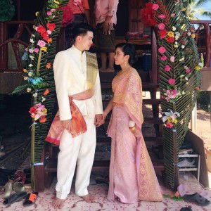 อ้อแอ้ กะ หนุ่ยหน๋ย profile icon