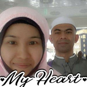 Putri Ajis profile icon