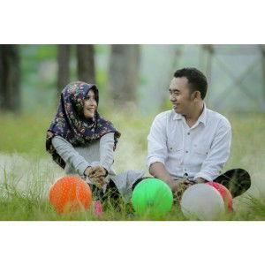 Dewi Lestari profile icon