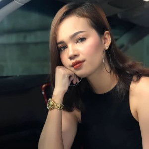 Chicky Chic profile icon