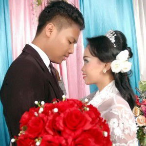 Devi YunChristina Putri profile icon