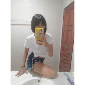 อีฟ นิ่ง. profile icon