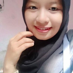 Lia Nur Fitriani profile icon