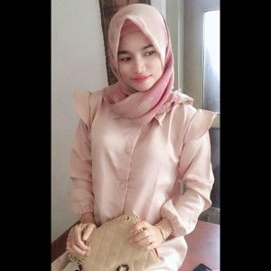 Intan May May profile icon