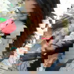 Karn Jariyaporn profile icon