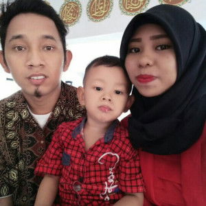 desy lestari profile icon