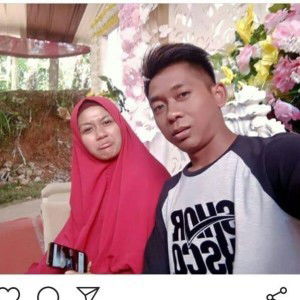 Mella Puspita Dewi profile icon