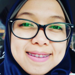 Dini Yulanzy profile icon