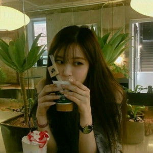 aqueenasa zaralee profile icon