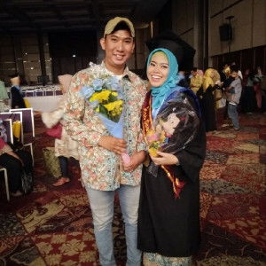 Diyan Sawitri profile icon