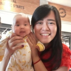 ria dhamansari profile icon