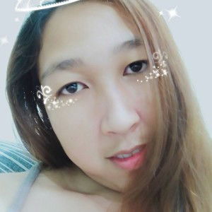 ชมพู่ ออร่า profile icon