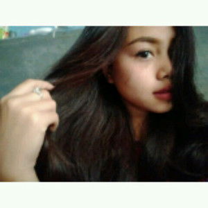 Riska Purnamasari profile icon