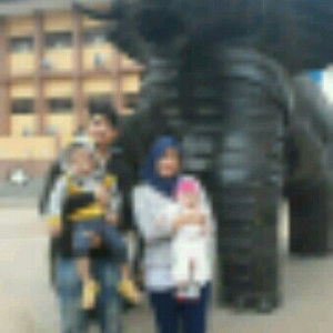 novita andriyani profile icon