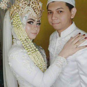 Hasriyanti profile icon