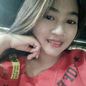 idha wulanndhary profile icon