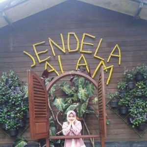 Witri Snh profile icon